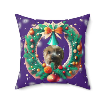 Holiday Wreath Personalized Cushion